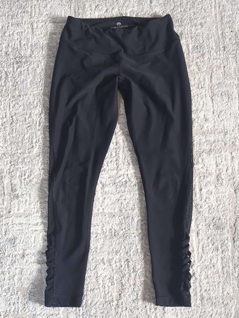 90 Degrees by Reflex Black Side Lattice Trim Leggings Size Small